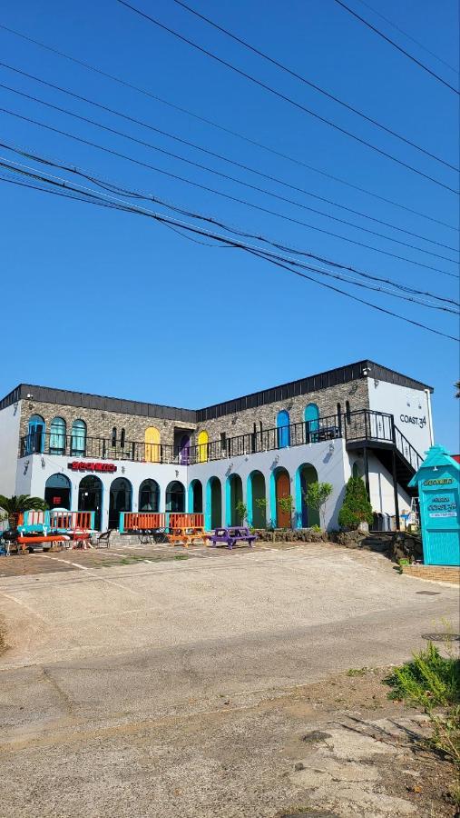 Aewol Coast 34 Hotel Jeju Exterior photo