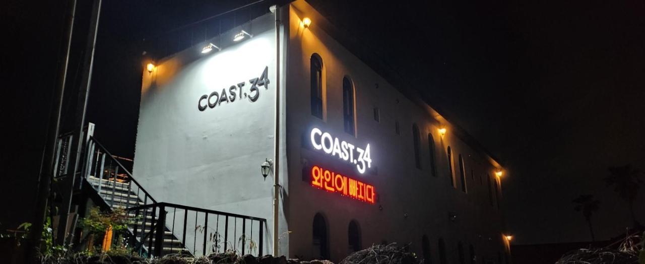 Aewol Coast 34 Hotel Jeju Exterior photo